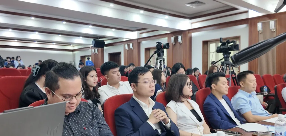 Hội nghị kết nối xây dựng chương trình đào tạo kết hợp ứng dụng nền tảng giảng dạy khởi nghiệp tại các trường đại học và địa phương Hội nghị kết nối xây dựng chương trình đào tạo kết hợp ứng dụng nền tảng giảng dạy khởi nghiệp tại các trường đại học và địa phương