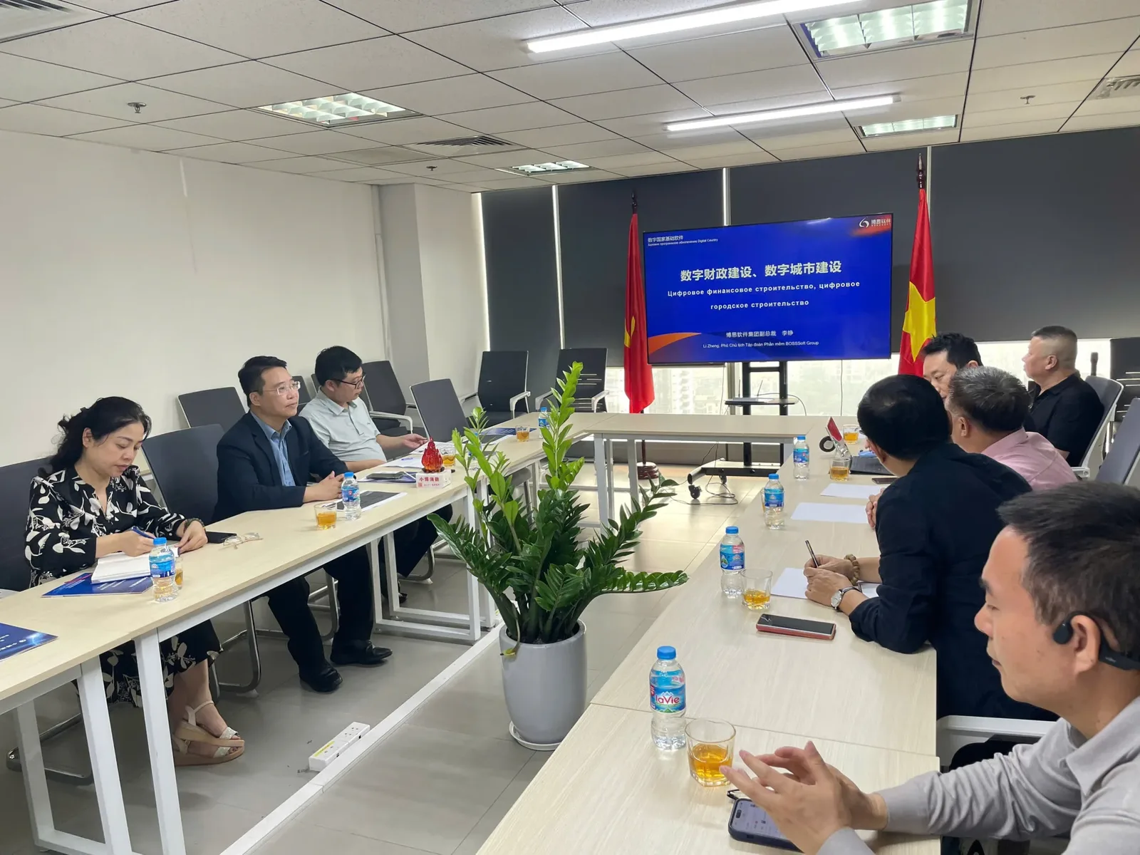Tăng cường hợp tác Việt Nam – Trung Quốc trong lĩnh vực tài chính số và phòng cháy chữa cháy công nghệ cao