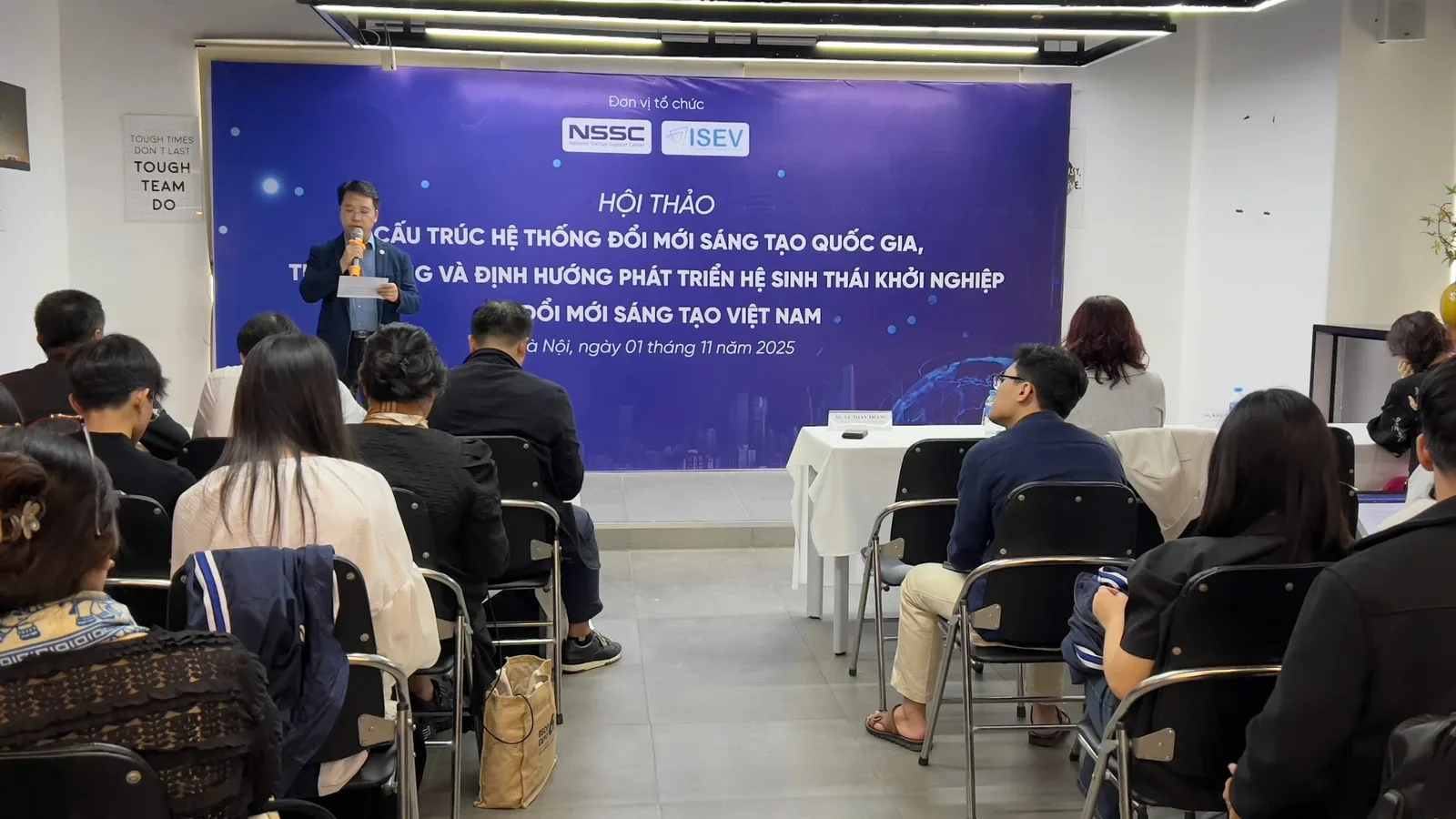 HỘI THẢO “CẤU TRÚC HỆ THỐNG ĐỔI MỚI SÁNG TẠO QUỐC GIA – THỰC TRẠNG VÀ ĐỊNH HƯỚNG PHÁT TRIỂN HỆ SINH THÁI KHỞI NGHIỆP VIỆT NAM”