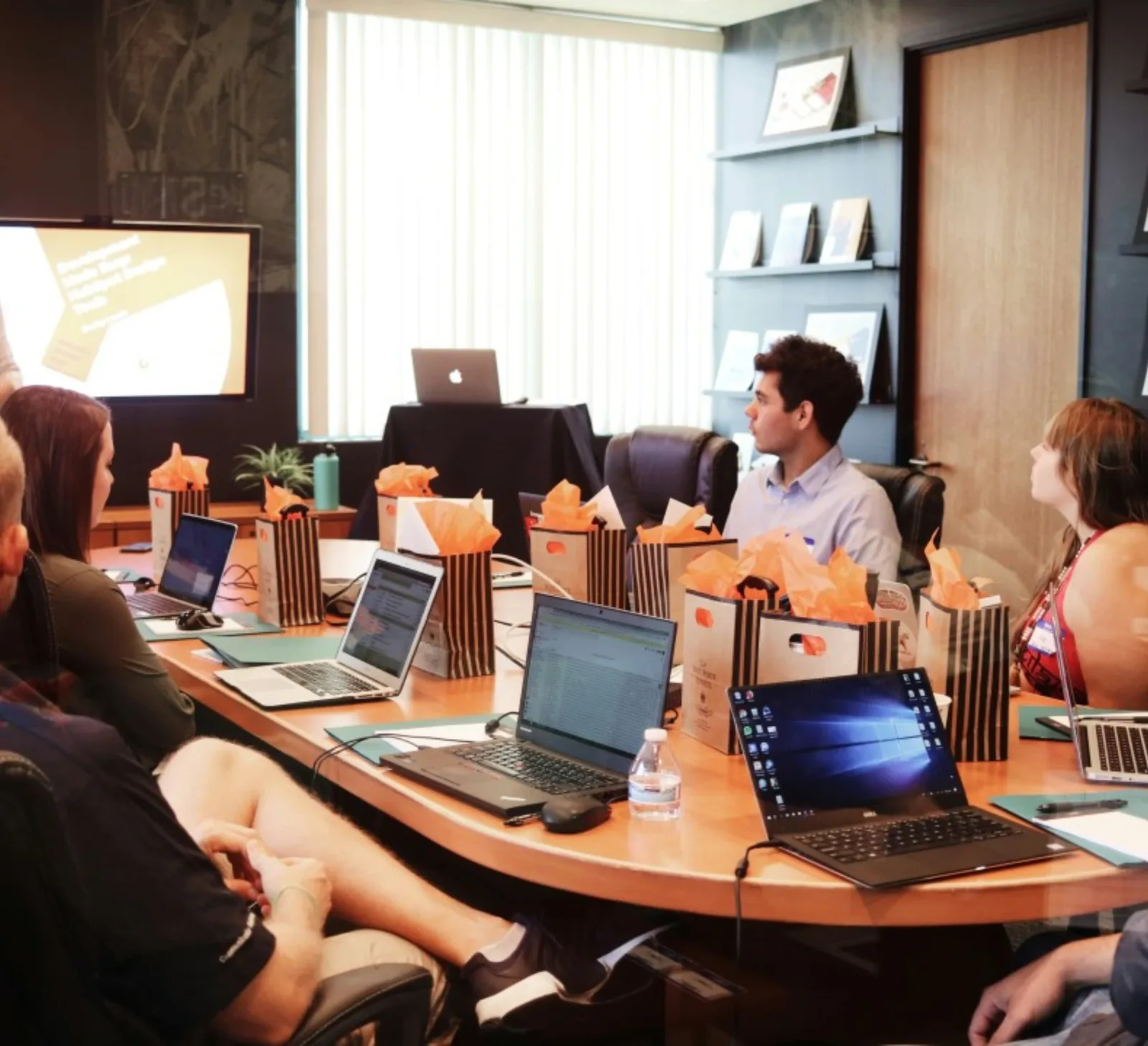 Hỗ Trợ Startup Hướng Tới Tác Động Thúc Đẩy Mở Rộng Quốc Tế
